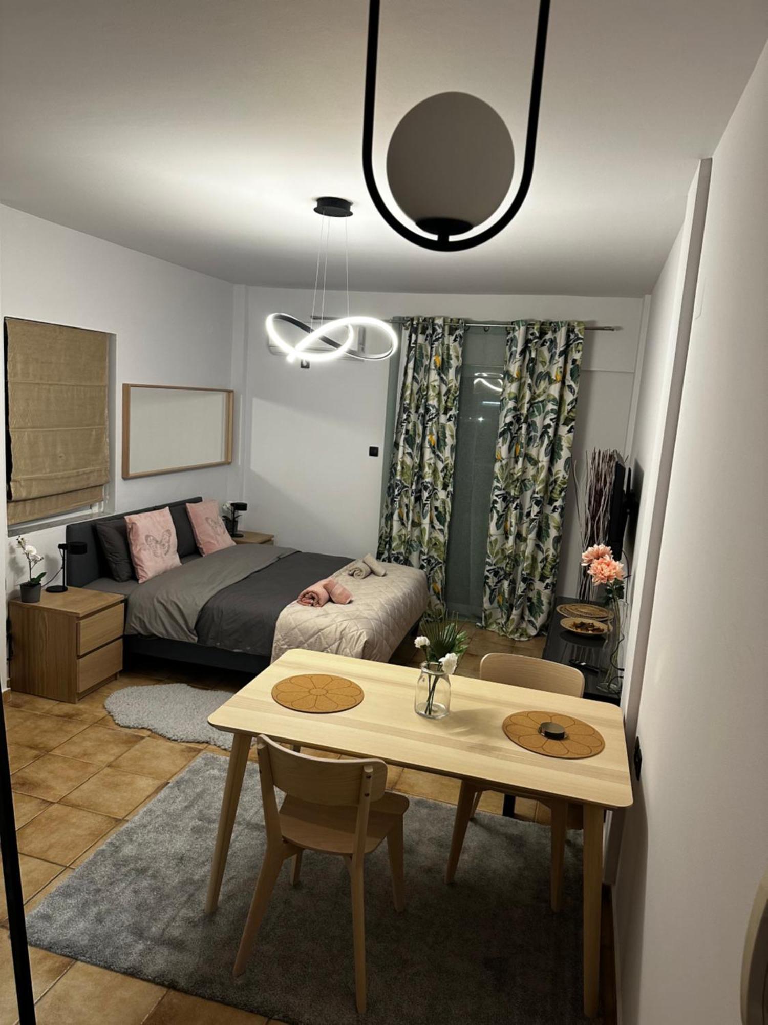 Νεάπολη Apartment Лариса Екстериор снимка